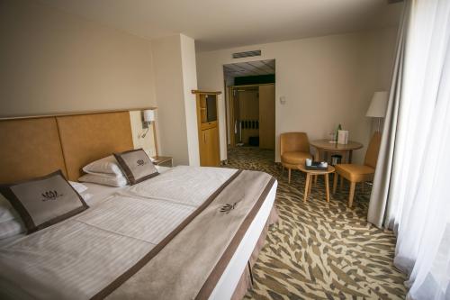 Hotel Lotus in Heviz, 5-Sterne Thermalhotel Lotus in Heviz - romantisches, angenehmes Zimmer