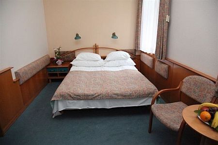 Billiges freie Doppelzimmer von Spa Heviz Kurhotel in Heviz